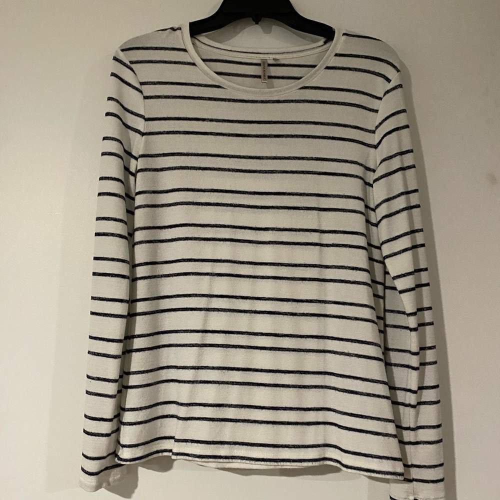 Banana Republic long sleeve small